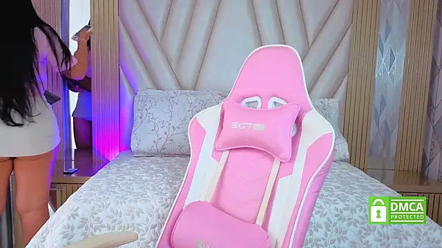 Miia harper  online show from November 2025 12:16:01 PM