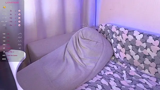 EkaterinaUpple online show from December 2024 07:39:01 AM