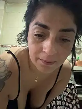 karenlennox1 online show from January 2026 07:50:02 PM