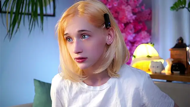 EdlinHargus online show from March 2025 09:48:02 AM