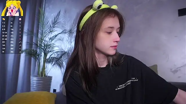 EdlinHargus online show from April 2026 02:51:01 AM