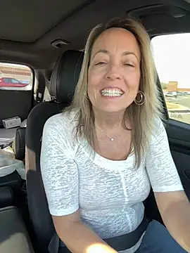 Cherry-red-xo online show from March 2025 08:54:02 PM