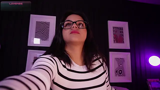 Sophia wilsonn  online show from March 2026 10:44:02 AM