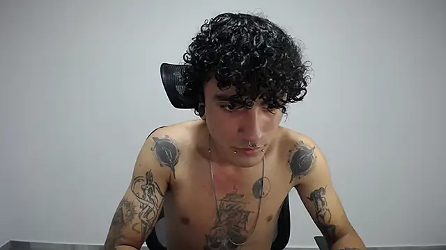 present the magic online show from December 2024 07:29:01 PM