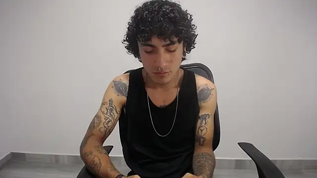 present the magic online show from January 2025 04:57:02 AM