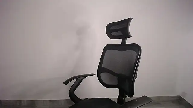 present the magic online show from February 2025 02:50:02 AM