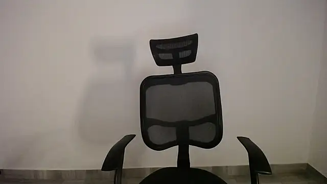 present the magic online show from March 2025 05:33:01 AM