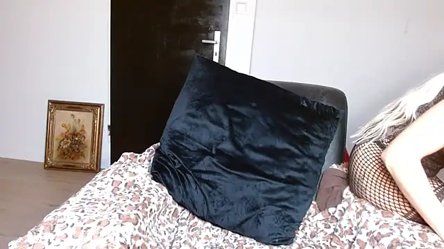 JuicyJanexo online show from December 2024 08:44:02 AM