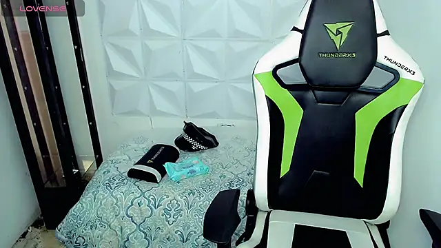 bby santi online show from December 2024 01:06:01 PM