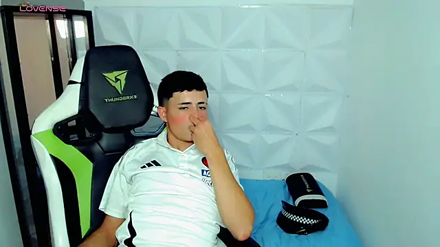 bby santi online show from December 2024 07:15:02 PM