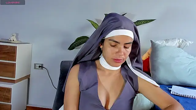 ClaraMariaMon online show from February 2025 03:16:01 PM