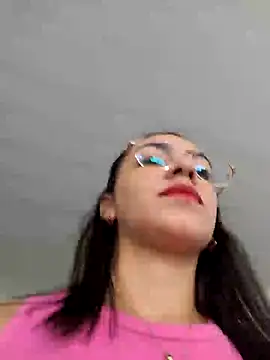 LuluzYPiero online show from February 2025 02:53:02 PM