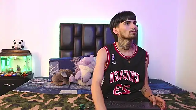 Brutal Sex Fucking online show from February 2026 09:41:01 PM