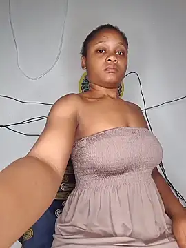 hot-tandy online show from March 2025 05:11:01 AM