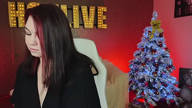 Snapshot of Lilumytrend chatting on January 2025 12:19:02 PM Lilumytrend online show from January 2025 12:19:02 PM