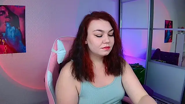 Snapshot of Lilumytrend chatting on January 2025 12:07:02 PM Lilumytrend online show from January 2025 12:07:02 PM