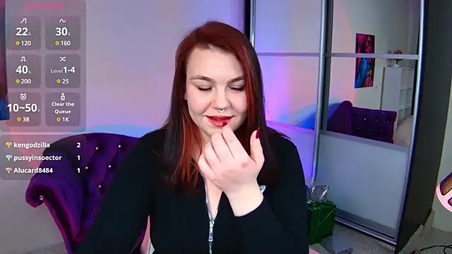 Snapshot of Lilumytrend chatting on January 2025 03:54:01 PM Lilumytrend online show from January 2025 03:54:01 PM