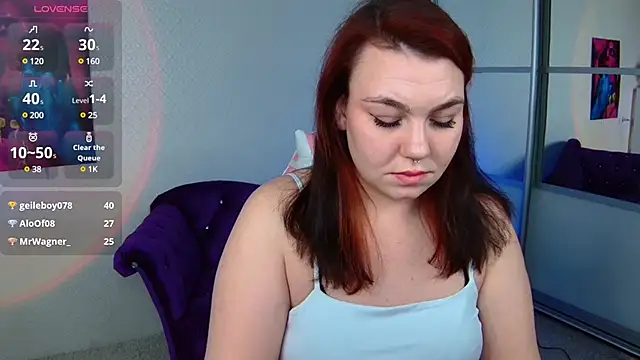 Snapshot of Lilumytrend chatting on January 2025 12:02:02 PM Lilumytrend online show from January 2025 12:02:02 PM