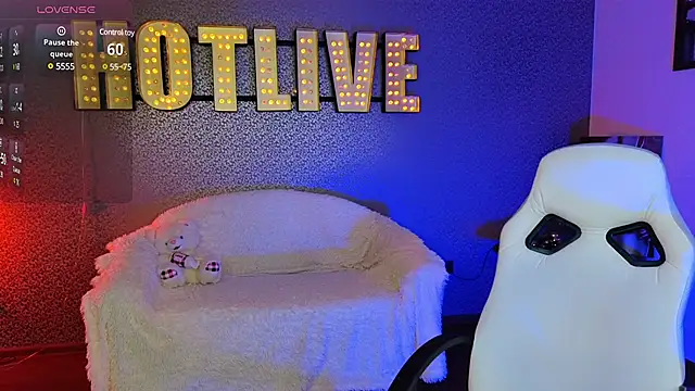 Snapshot of Lilumytrend chatting on February 2025 12:37:01 PM Lilumytrend online show from February 2025 12:37:01 PM