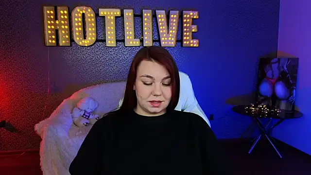 Snapshot of Lilumytrend chatting on February 2025 12:11:02 PM Lilumytrend online show from February 2025 12:11:02 PM