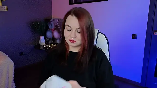 Snapshot of Lilumytrend chatting on March 2025 12:22:02 PM Lilumytrend online show from March 2025 12:22:02 PM