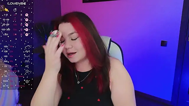 Snapshot of Lilumytrend chatting on September 2025 06:12:02 AM Lilumytrend online show from September 2025 06:12:02 AM