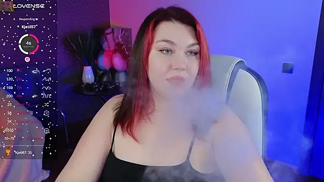 Snapshot of Lilumytrend chatting on October 2025 12:15:01 PM Lilumytrend online show from October 2025 12:15:01 PM