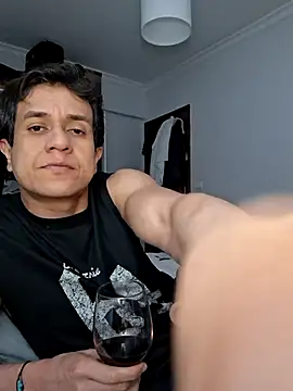 Tulio maravilha12 online show from February 2026 08:18:02 PM