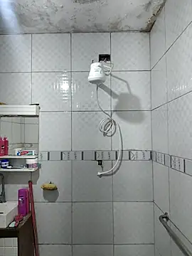 Jhonny walkeer online show from November 2025 11:19:02 PM