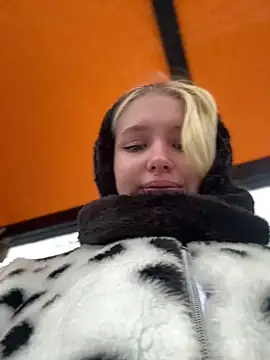 Milkyy wway online show from December 2024 07:38:02 AM