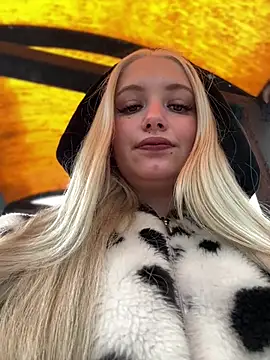 Milkyy wway online show from March 2025 07:41:01 AM