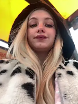 Milkyy wway online show from March 2025 08:02:01 AM