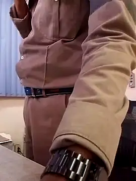 EnriquePersian197 online show from January 2025 07:50:02 PM