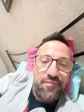 Porco81cazzo online show from November 2025 06:35:01 PM