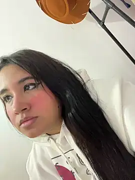 melyescobar online show from February 2025 12:03:02 PM