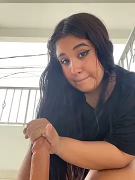 melyescobar online show from February 2025 03:14:01 PM