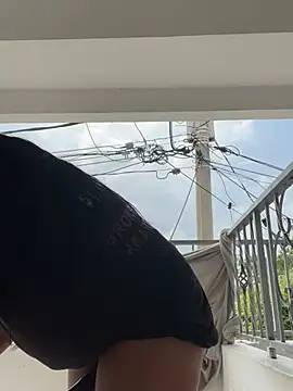 melyescobar online show from February 2025 03:15:02 PM