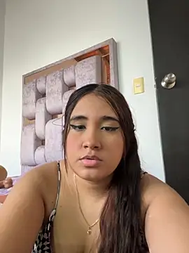 melyescobar online show from September 2025 10:00:02 PM