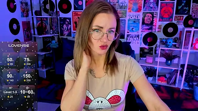 LadyIzabel online show from March 2025 12:01:02 PM