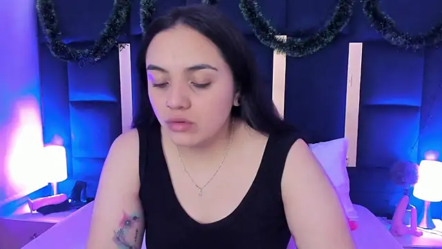 rebecaandpamela online show from December 2024 02:16:02 PM