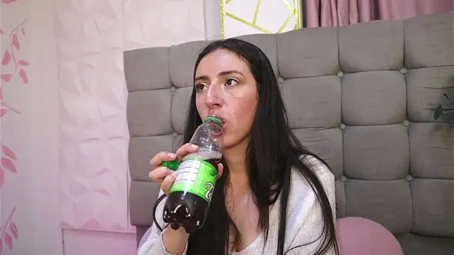 Sweet Sammy  online show from January 2026 04:06:02 AM