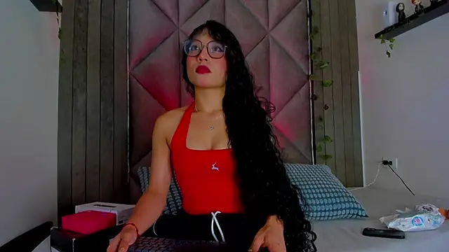 BriaConner  online show from July 2026 02:58:01 AM
