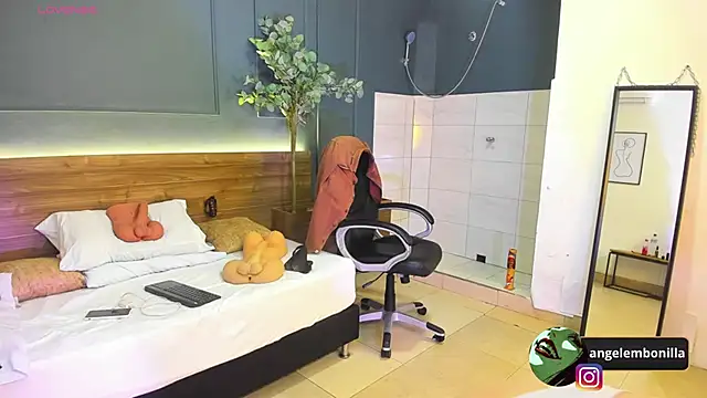 megan morgan01 online show from January 2026 12:30:01 PM