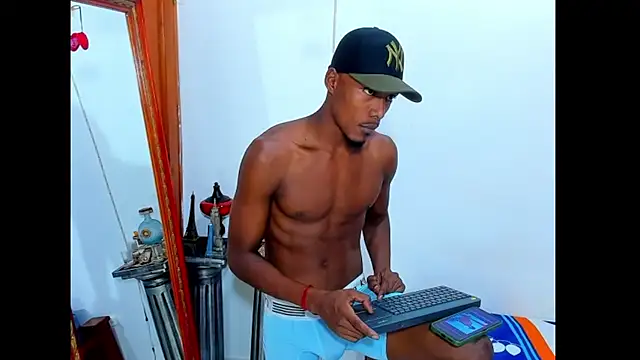 Darick brown online show from March 2025 05:24:02 PM