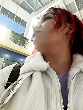 Snapshot of sarita_moller chatting on February 2025 11:13:02 PM sarita moller online show from February 2025 11:13:02 PM