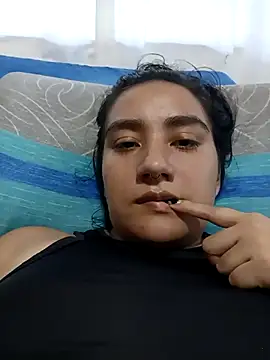 Hellen Alex online show from October 2025 03:13:02 PM