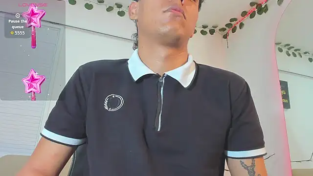 ryan carter08 online show from October 2025 02:09:01 AM