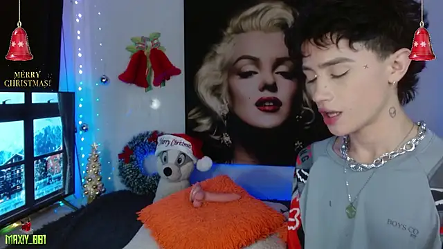 maxiy 001 online show from December 2025 03:12:01 AM