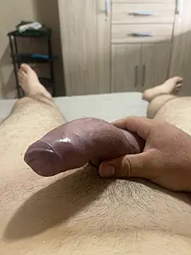 serjaohot28 online show from December 2024 01:21:01 PM