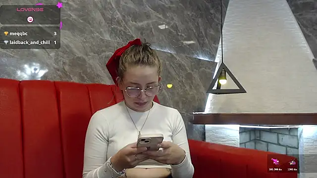  isaabellaa online show from March 2025 02:18:02 PM